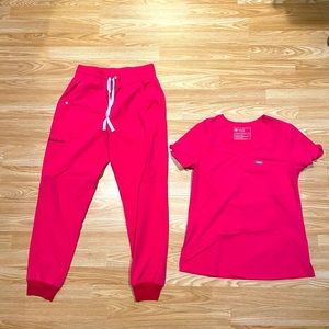 SHOCKING PINK FIGS SCRUBS SET